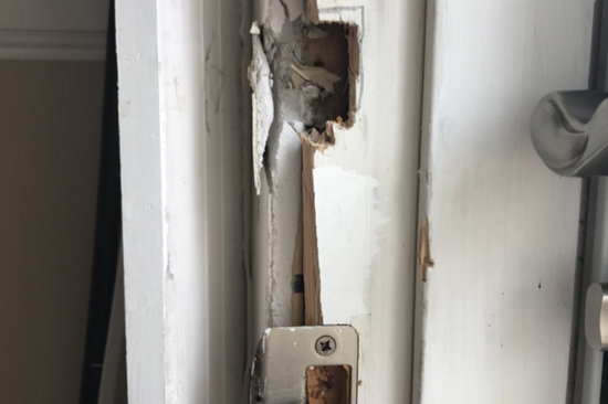 frame door repair Roseville